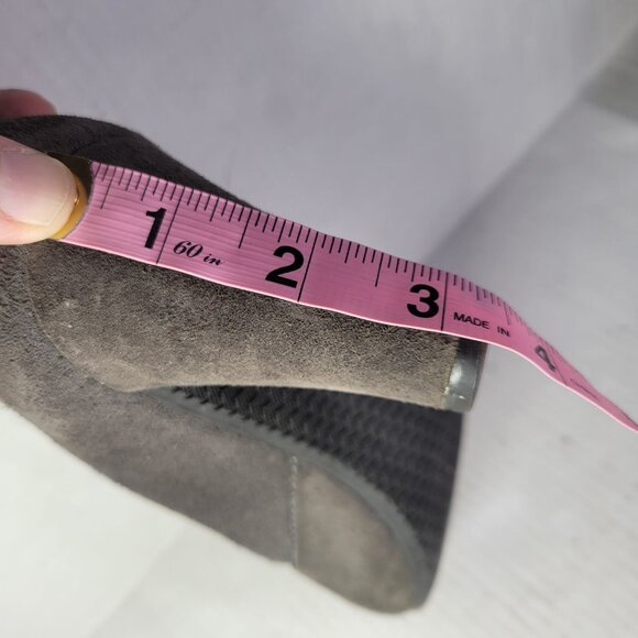 Eric Michael Women Gray Suede High Heel Ankle Booties Shoes Size EU39/US 8.5/9 - Picture 6 of 8